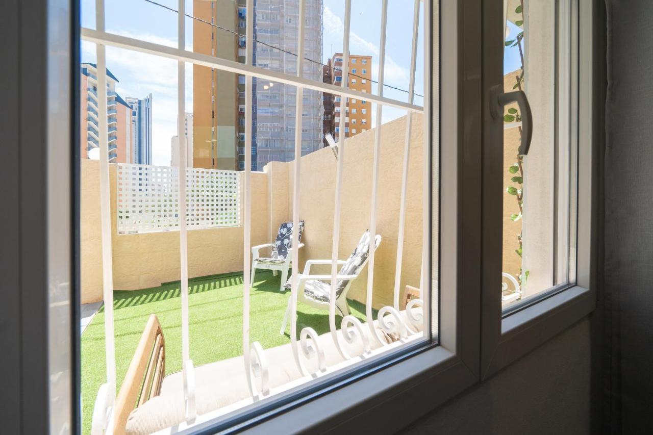 Apartamento Alma Con Terreno Privado Y Parking Compartido - A 800M De Playa Poniente Benidorm Dış mekan fotoğraf